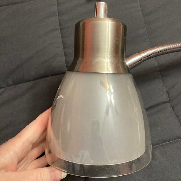 Flexible Gooseneck Adjustable Clamp Lamp - Picture 7 of 16